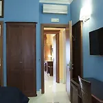 Гостевой дом Clara Domus Рим